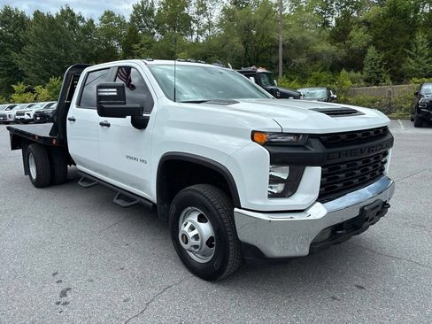 Used 2023 Chevrolet Silverado 3500 W/T w/ WT Convenience Package RWD image 3