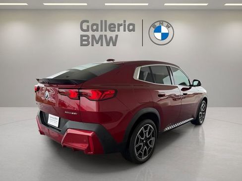 Used 2025 BMW X2 xDrive28i image 7