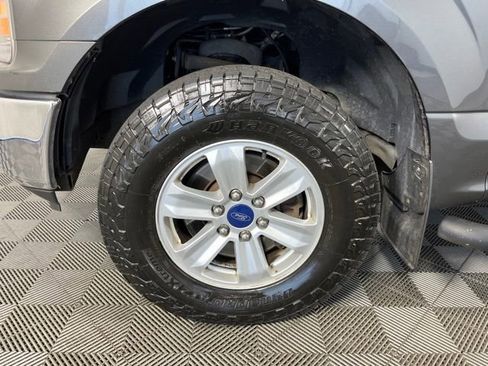 Used 2018 Ford F150 XLT AWD/4WD image 11