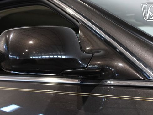 Used 2008 Cadillac DTS Performance w/ Platinum Edition image 26