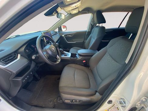 Used 2023 Toyota RAV4 XLE w/ XLE Grade Weather Package AWD/4WD image 9