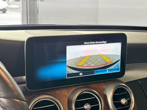 Used 2020 Mercedes-Benz C 300 Sedan image 16