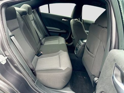 Used 2022 Dodge Charger SXT AWD/4WD image 33