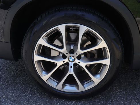 Used 2024 BMW X5 sDrive40i w/ Premium Package RWD image 44
