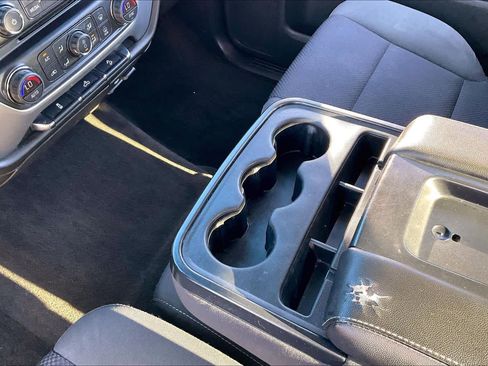 Used 2018 GMC Sierra 1500 SLE w/ SLE Value Package image 16