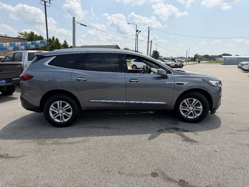 Used 2020 Buick Enclave Essence AWD/4WD image 8