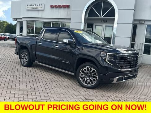 Used 2023 GMC Sierra 1500 Denali Ultimate AWD/4WD image 2