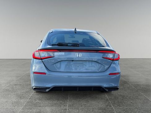 Used 2023 Honda Civic Sport image 4