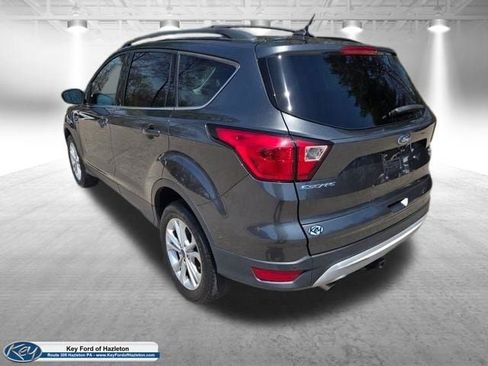 Used 2019 Ford Escape SEL AWD/4WD image 3