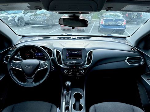 Used 2021 Chevrolet Equinox LT image 13