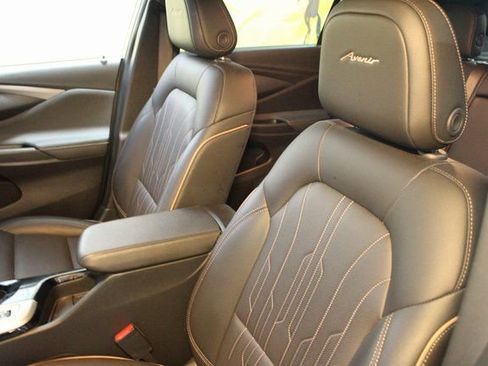 Used 2025 Buick Envista Avenir FWD image 19