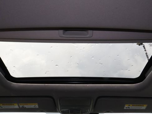 Used 2022 Honda CR-V EX image 12