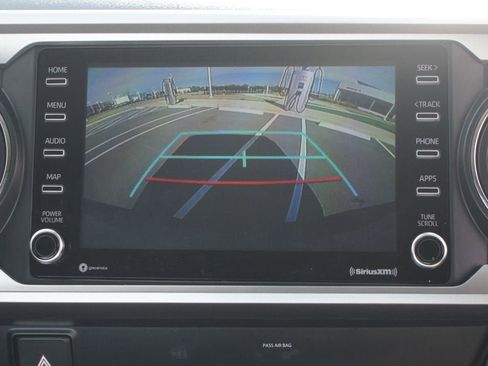 Used 2022 Toyota Tacoma SR5 w/ SR5 Appearance Package (SM) image 6