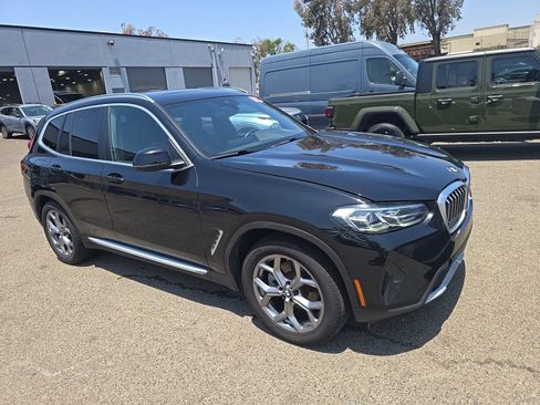 Used 2023 BMW X3 xDrive30i AWD/4WD image 4