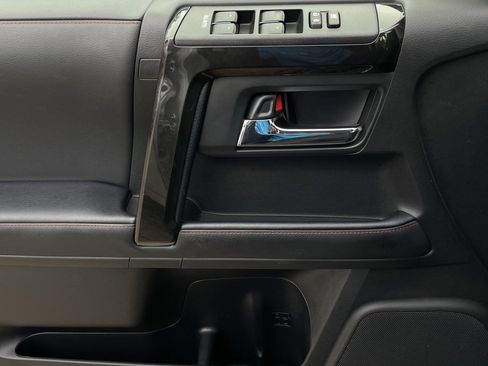 Used 2024 Toyota 4Runner TRD Off-Road image 20