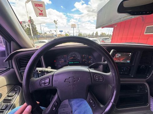 Used 2003 Chevrolet Silverado 2500 LT image 9