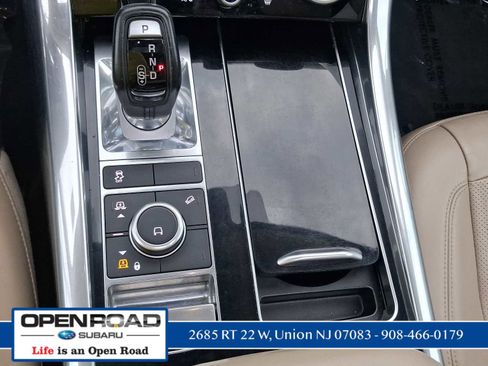 Used 2020 Land Rover Range Rover Sport HSE AWD/4WD image 27