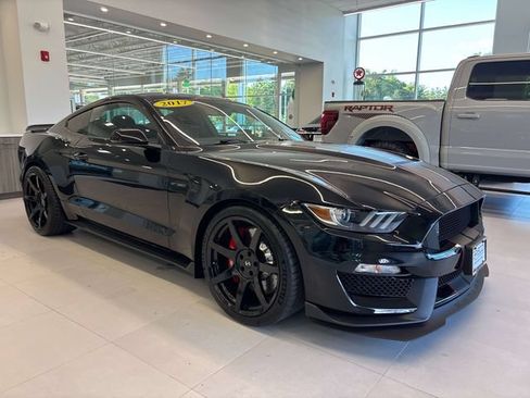 Used 2017 Ford Mustang Shelby GT350 w/ Electronics Package RWD image 1