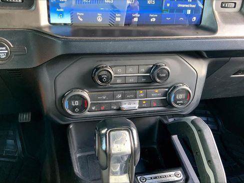 Used 2021 Ford Bronco Outer Banks AWD/4WD image 34