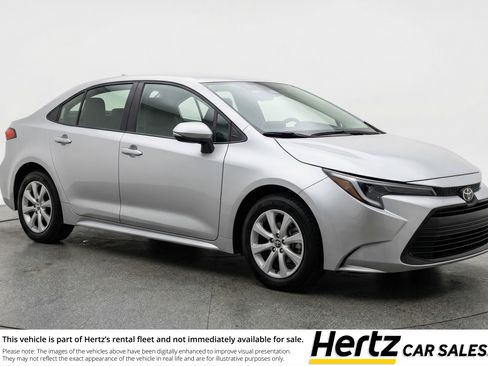 Used 2025 Toyota Corolla LE FWD image 1