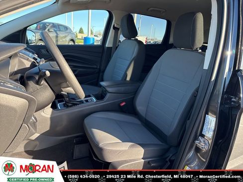 Used 2019 Ford Escape S image 11