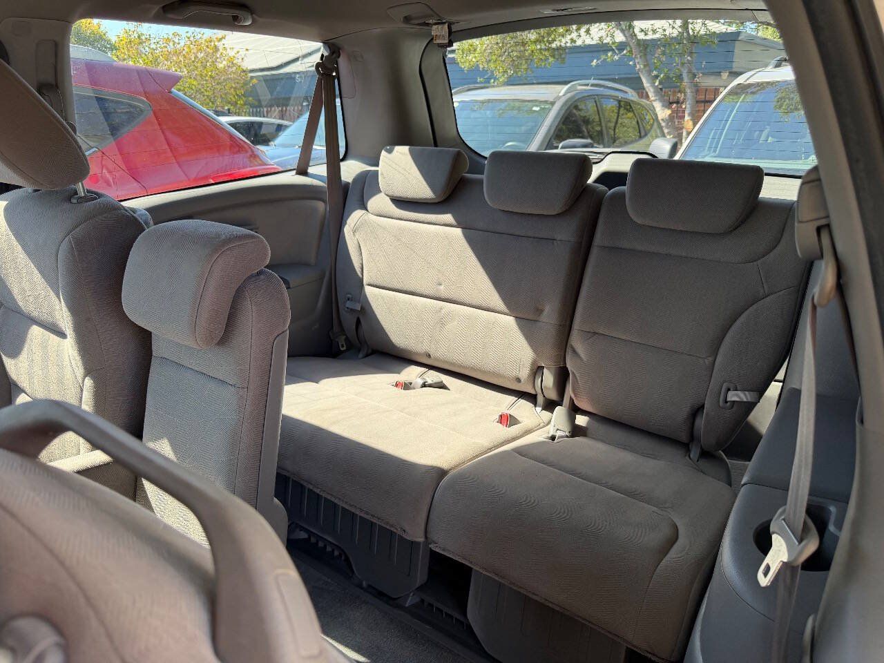 Used 2010 Honda Odyssey EX image 12