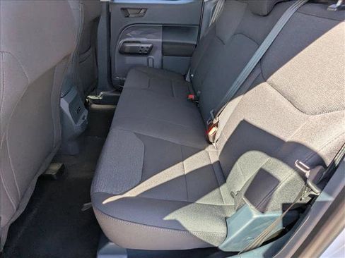 New 2025 Ford Maverick XL image 15