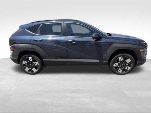 Used 2024 Hyundai Kona SEL AWD/4WD image 10