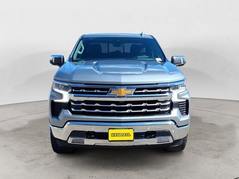 Used 2024 Chevrolet Silverado 1500 LTZ w/ LTZ Premium Package AWD/4WD image 8