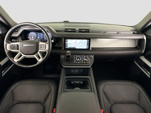 Used 2024 Land Rover Defender 110 SE AWD/4WD image 9