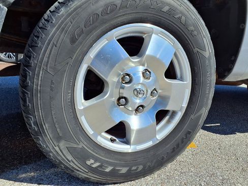Used 2007 Toyota Tundra SR5 AWD/4WD image 33