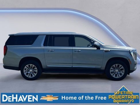 Used 2025 GMC Yukon XL Denali AWD/4WD image 7