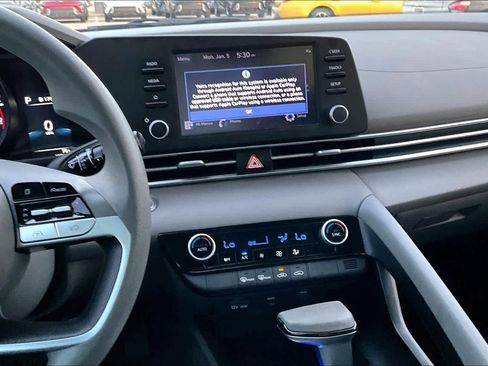 Certified 2023 Hyundai Elantra SEL image 7