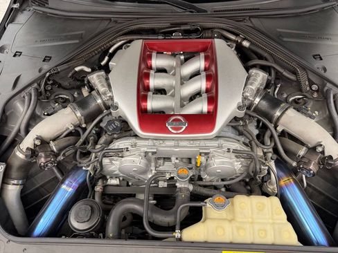 Used 2012 Nissan GT-R Black Edition AWD/4WD image 60