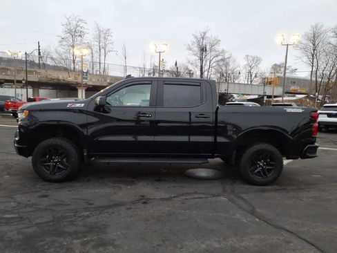 Used 2024 Chevrolet Silverado 1500 LT Trail Boss w/ LT Trail Boss Premium Package image 6