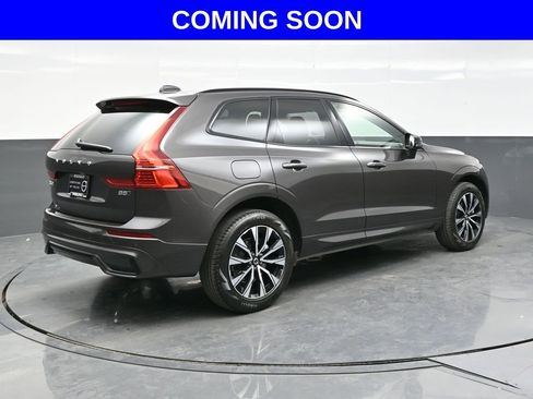 Used 2025 Volvo XC60 B5 Plus w/ Climate Package AWD/4WD image 7