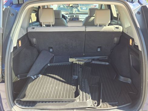 Used 2022 Honda CR-V EX-L image 16