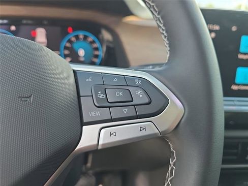 New 2026 Volkswagen Atlas SE image 25