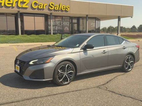 Used 2026 Nissan Altima 2.5 SR FWD image 4