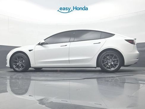 Used 2021 Tesla Model 3 Standard Range Plus RWD image 28