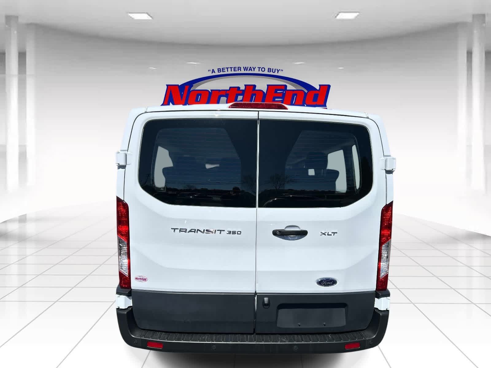 Used 2023 Ford Transit 350 XLT RWD image 6
