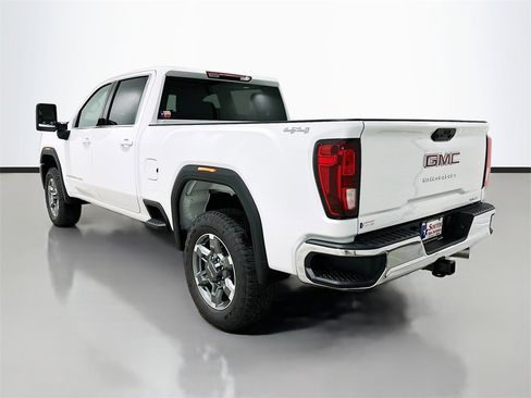 New 2026 GMC Sierra 2500 SLE w/ SLE Convenience Package image 5