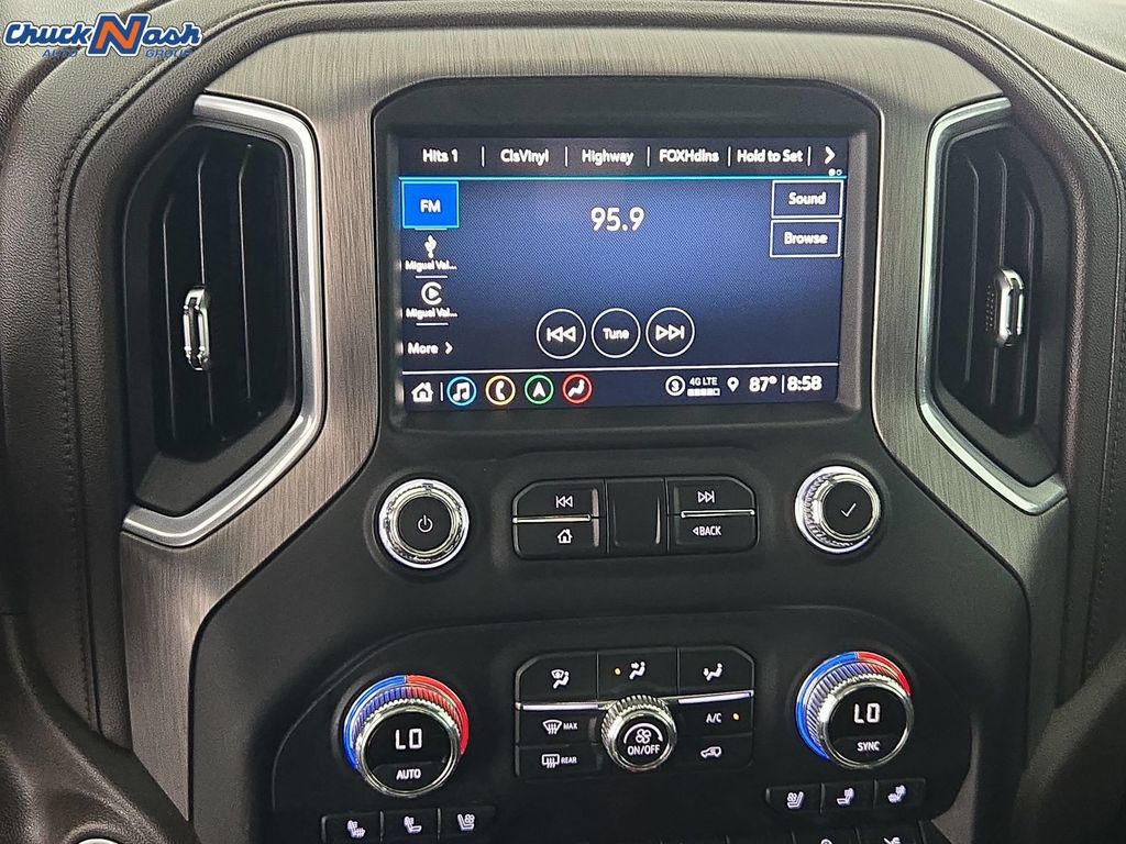 Used 2022 GMC Sierra 2500 Denali w/ Denali Black Diamond Edition AWD/4WD image 19