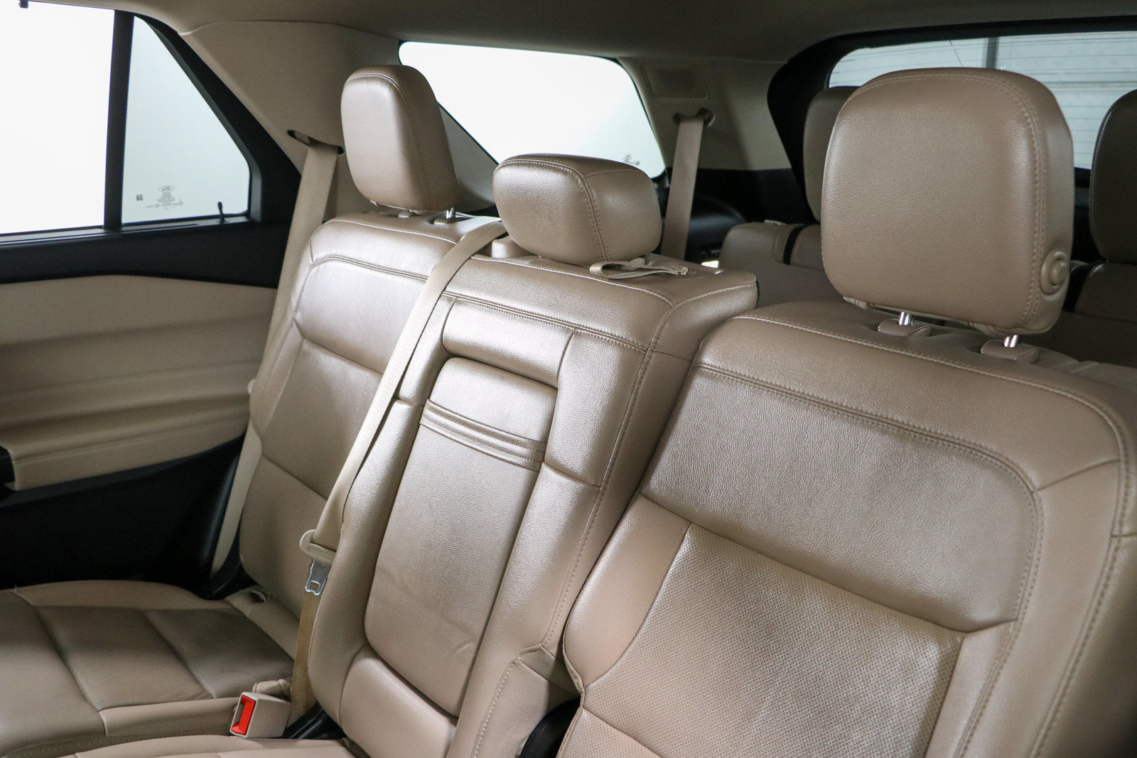 Used 2020 Ford Explorer Limited RWD image 24