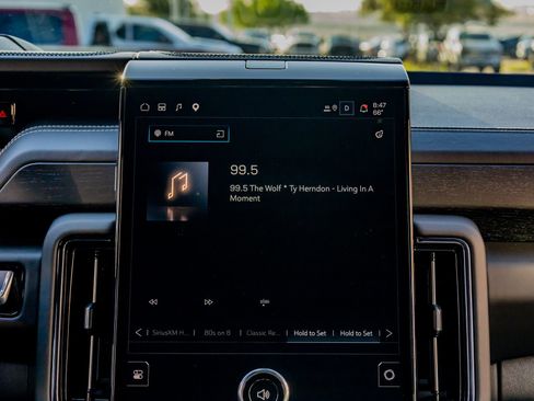 Used 2026 GMC Yukon AT4 Ultimate image 25