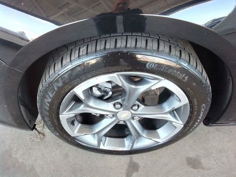 Used 2022 Chevrolet Malibu LT image 23