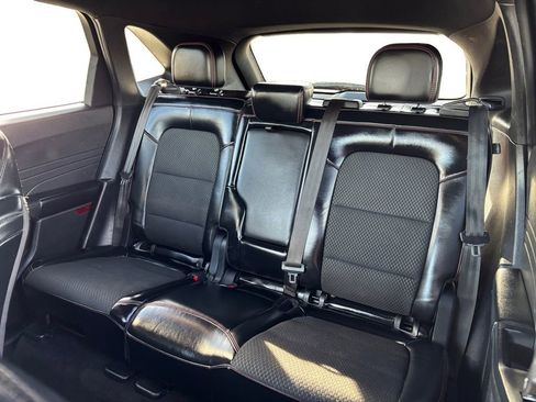 Used 2024 Ford Escape ST-Line w/ Equipment Group 301A image 16