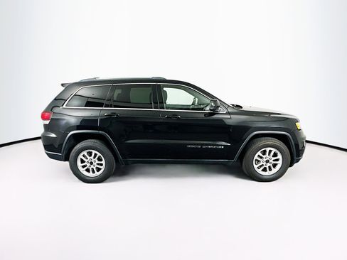 Used 2020 Jeep Grand Cherokee Laredo w/ Security & Convenience Group AWD/4WD image 10