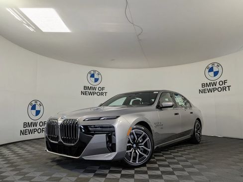 New 2026 BMW 740i xDrive AWD/4WD image 1