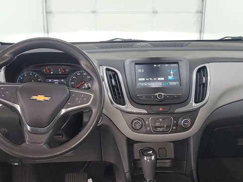 Used 2018 Chevrolet Equinox LT image 15
